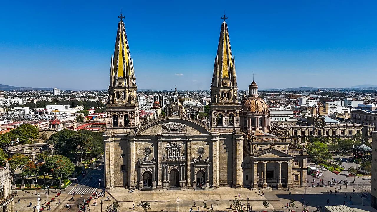 Guadalajara Plaza Guide: Centro, Cathedral and Plaza de Armas