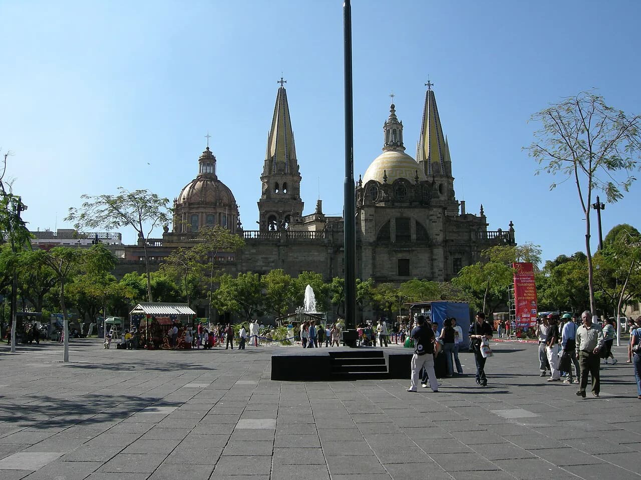 Guadalajara attractions: plan your canyon hike and market morning