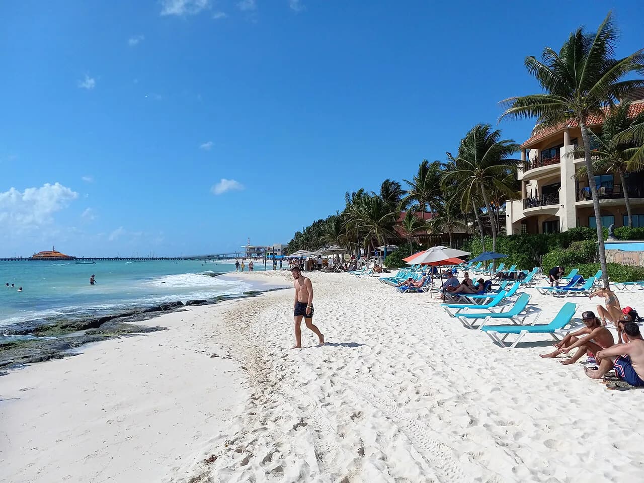 Playa del Carmen attractions: plan your beach and street stops